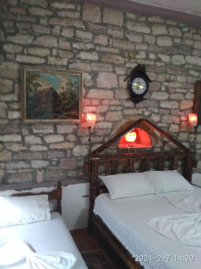 Karafil Guesthouse Αργυρόκαστρο Εξωτερικό φωτογραφία