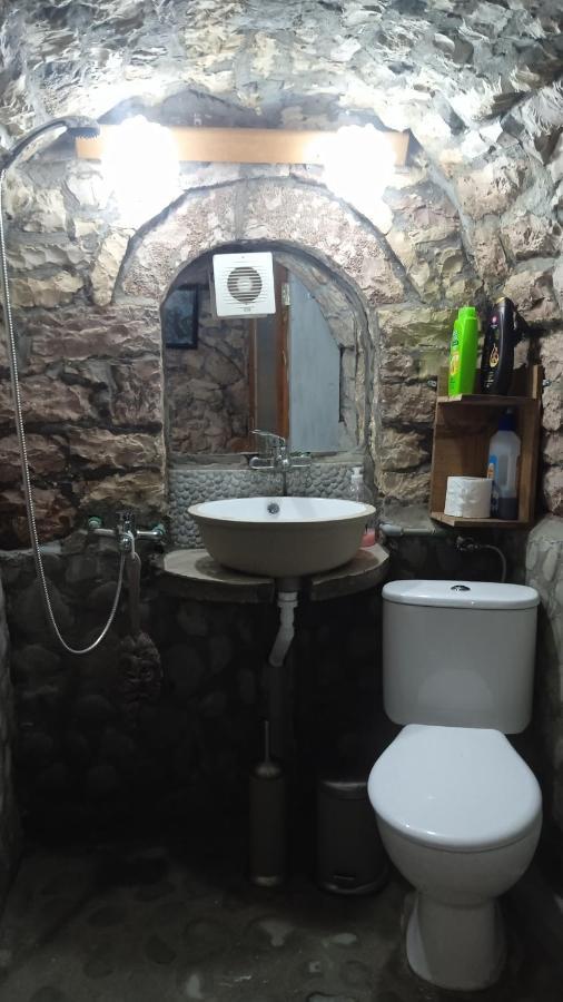 Karafil Guesthouse Αργυρόκαστρο Εξωτερικό φωτογραφία