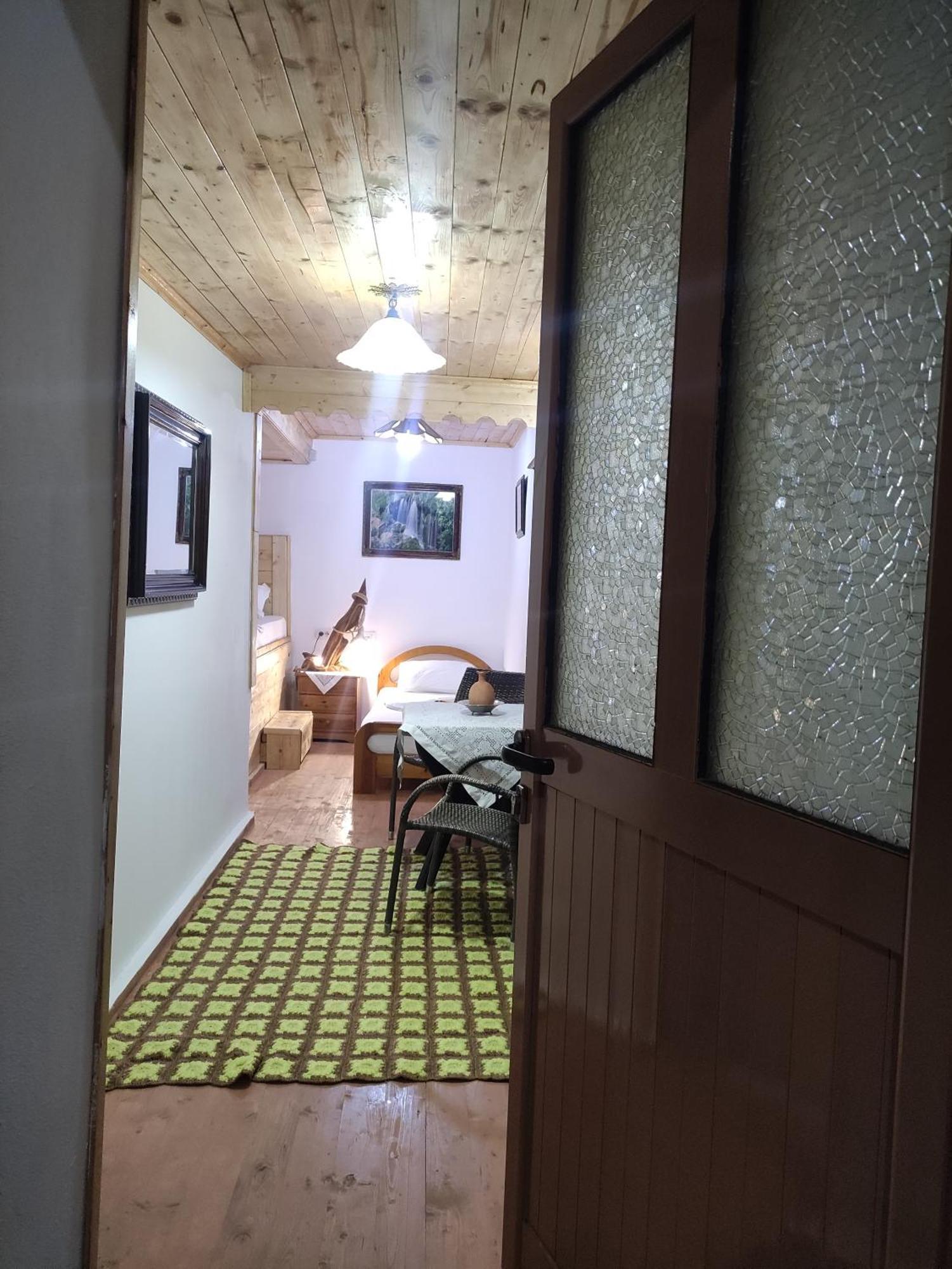 Karafil Guesthouse Αργυρόκαστρο Εξωτερικό φωτογραφία